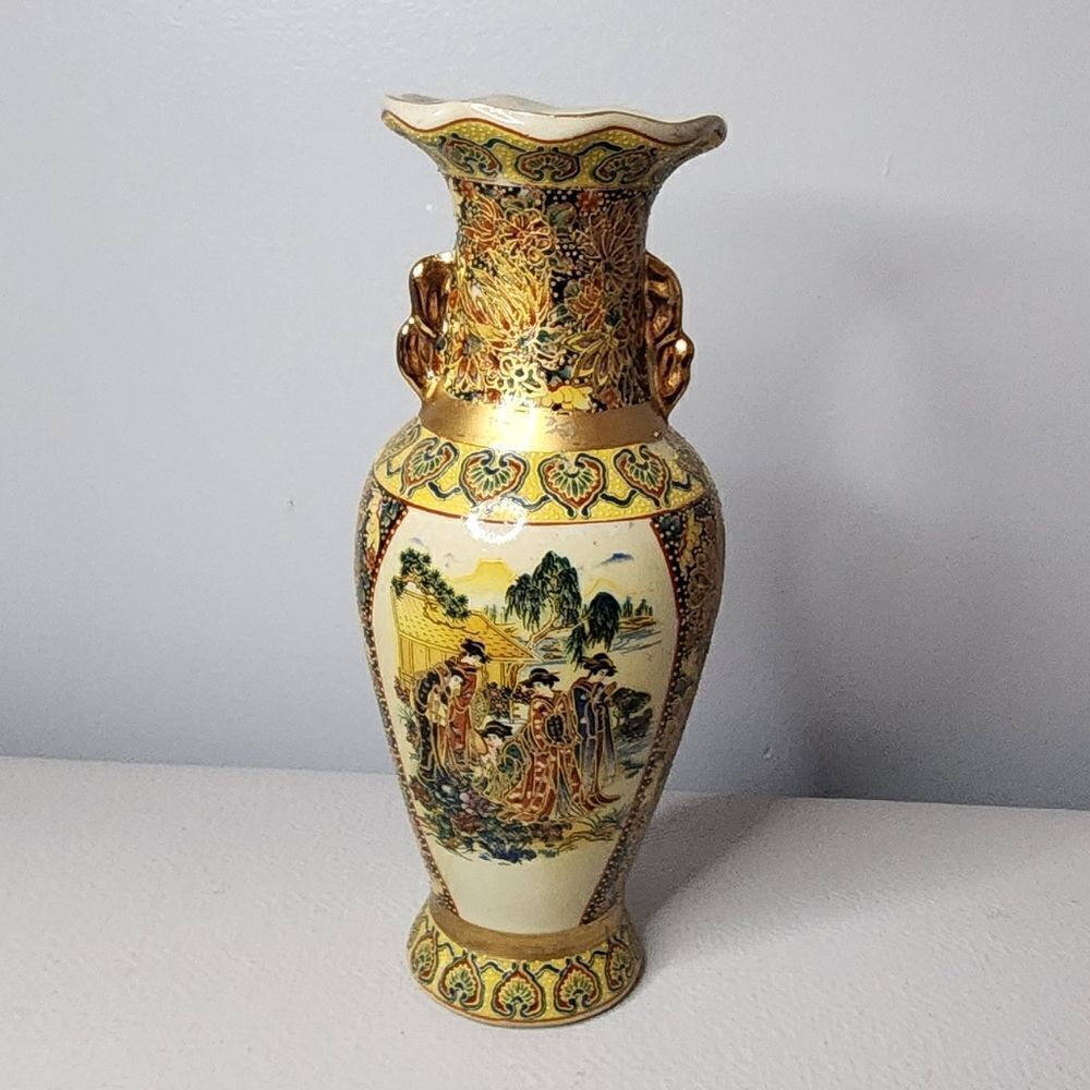 Vintage Japan Satsuma Style Moriage Gold Trim Birds Hand Painted 8" Vase